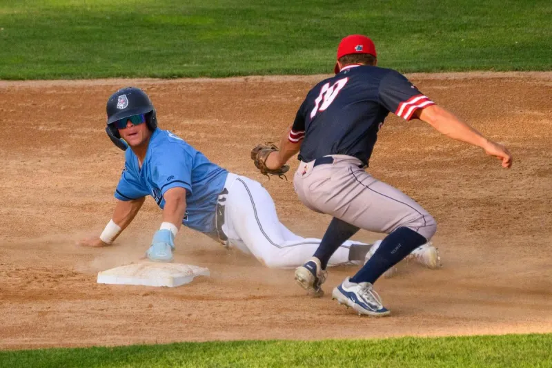 Willmar Stingers Rally To Beat The Rox At Home