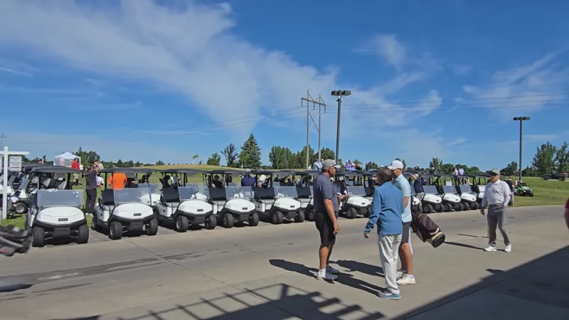 Dare 2 Stand Out Golf Classic has golfers swinging for a good cause