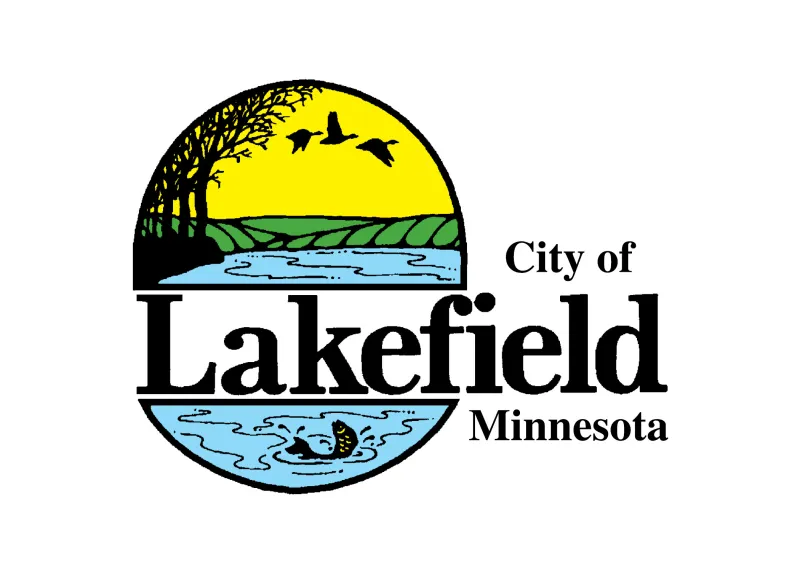 Council tweaks liquor store policy, bumps assistant manager pay