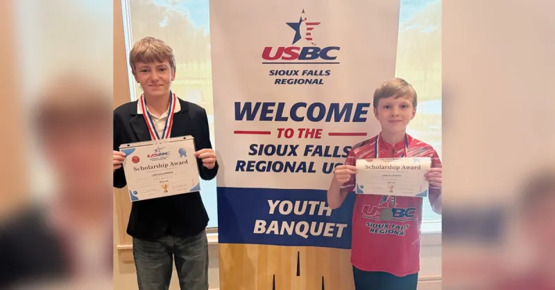 BOWLING: Johnson earns awards at USBC banquet