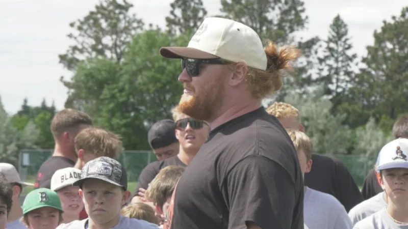 Cody Mauch Gives Back at Free Youth Football Camp in Wahpeton