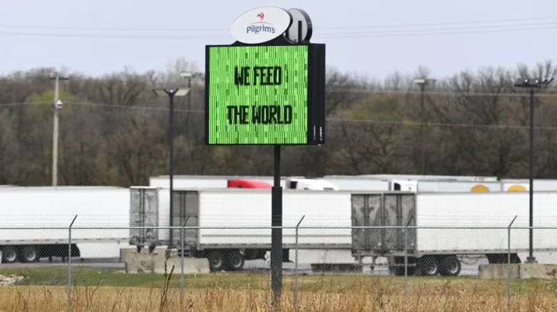 Pilgrim's worker dies at Cold Spring plant
