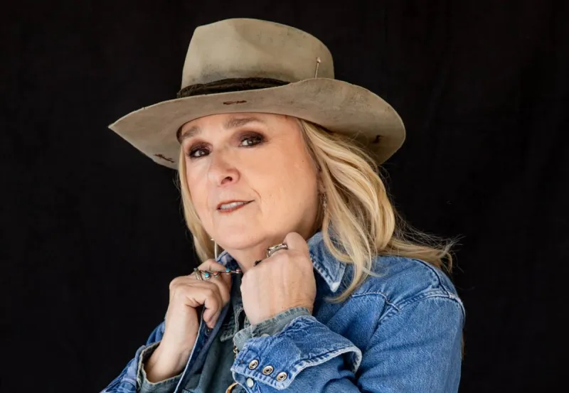 Etheridge Is Back At The Ledge And This Time She Brought Wynonna