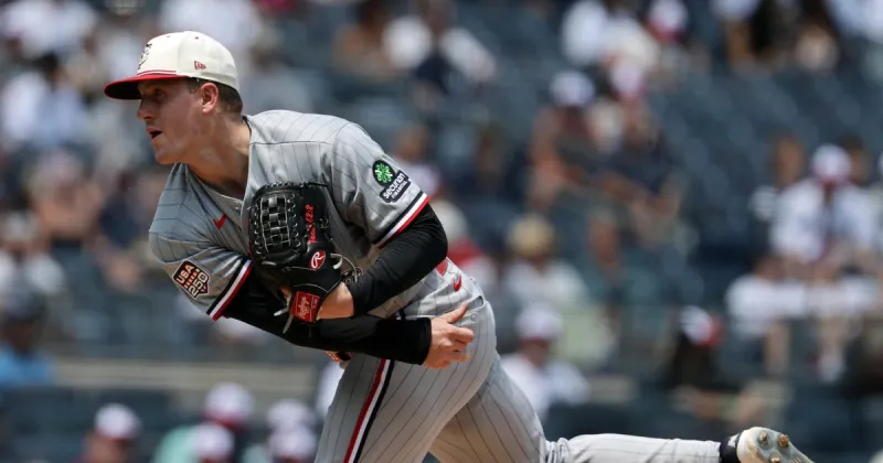 Twins RHP Zebby Matthews leaves game against Yankees with right foot injury