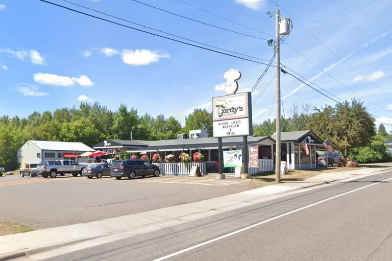 Gordy's Hi-Hat In Cloquet Earns Title Of Minnesota's 'Most Legendary' Local Restaurant