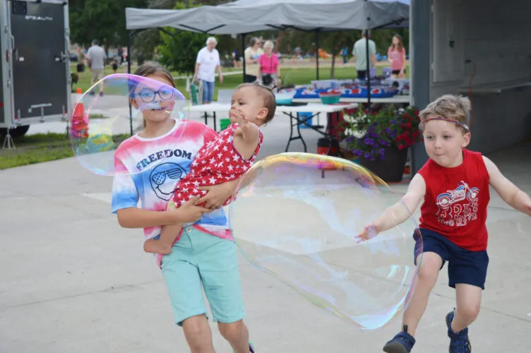 4th celebration makes a splash