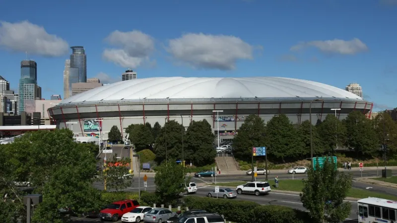 You Can Now Sit In Metrodome Seats Again In Minnesota