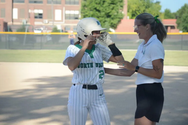 Warriors softball prepares for playoff push