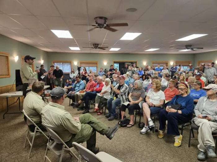 Over 100 people attend Gunflint Trail public meeting about Little Knife Fire