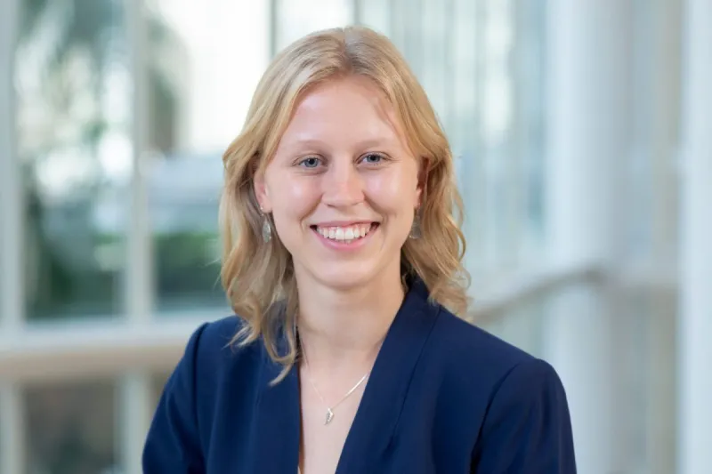 St. Olaf alum receives Torrison Scholarship to pursue medicine