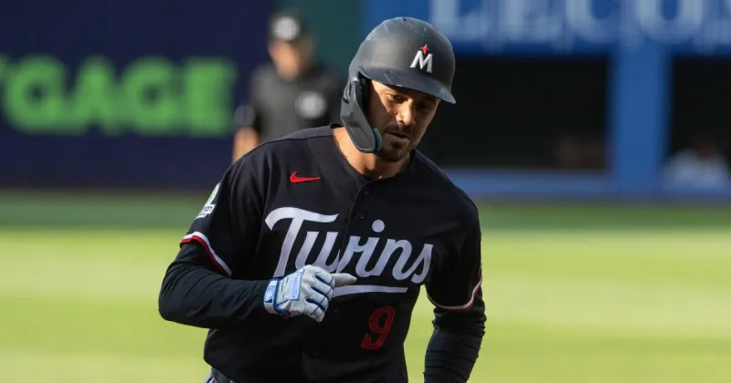 Brooks Lee homers, drives in 4 as Twins topple Guardians 10-6 in Jos Ramrez's return from injury