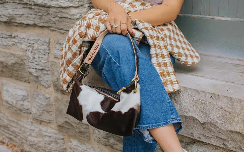 BeAlice Makes Bags with Backbone