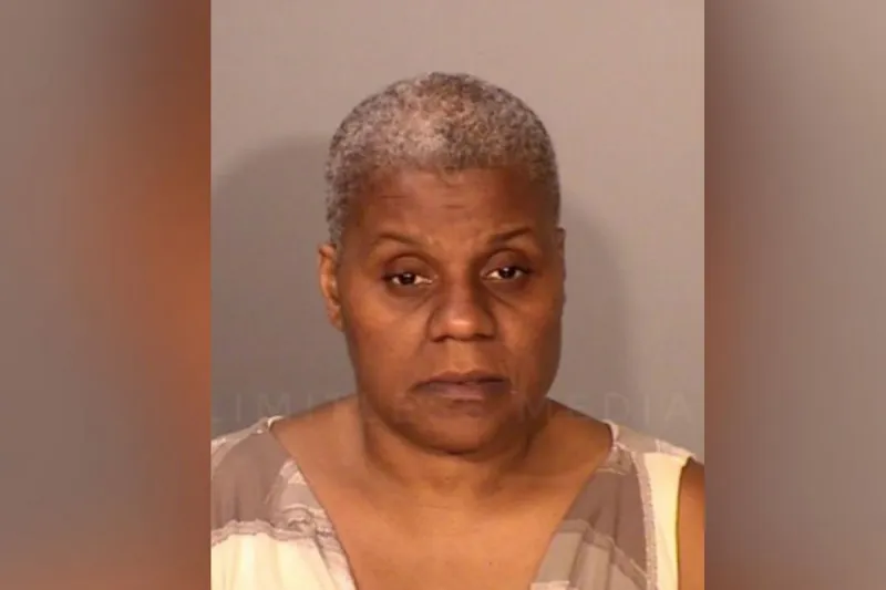 MN Woman Faces Attempted Murder Charge After Officer Stabbed