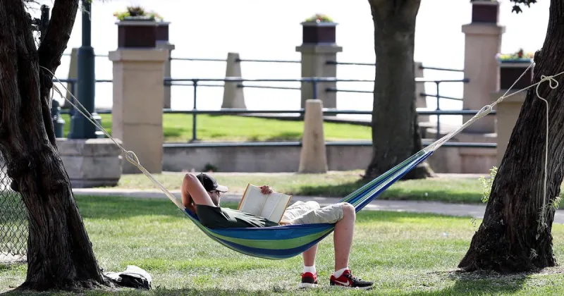 Temperatures remain high in River Valley Region this week