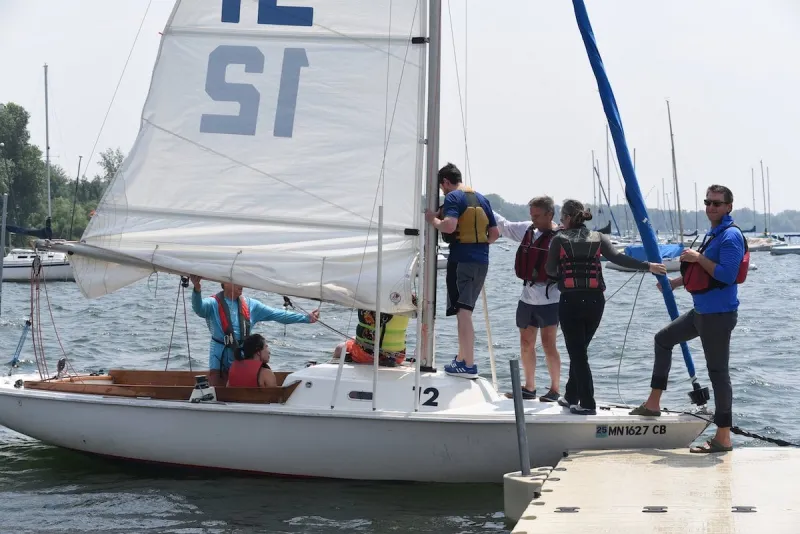 FREE Sailing Sunday on Bde Maka Ska