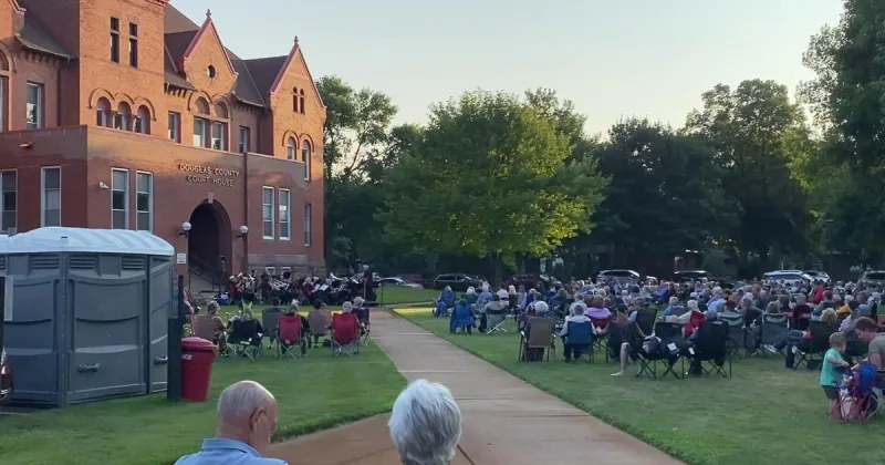 Meire Grove Band entertained the crowd Thursday night in Alexandria