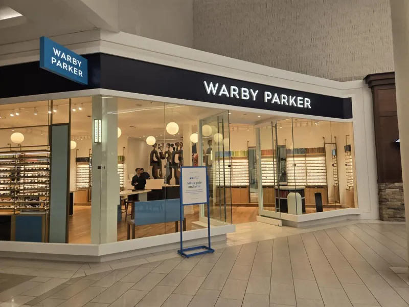 Warby Parker Opens New Location at the Apache Mall