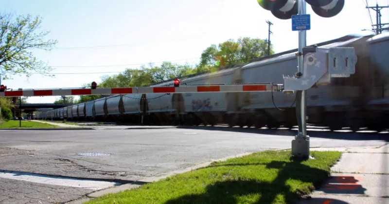 North Side railroad crossings to remain open in La Crosse