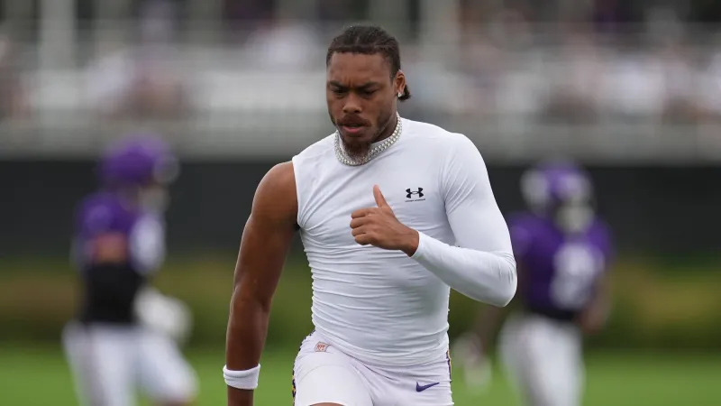 Vikings receivers savor tips from Randy Moss, get stiff tests from Ravens defense at joint practices