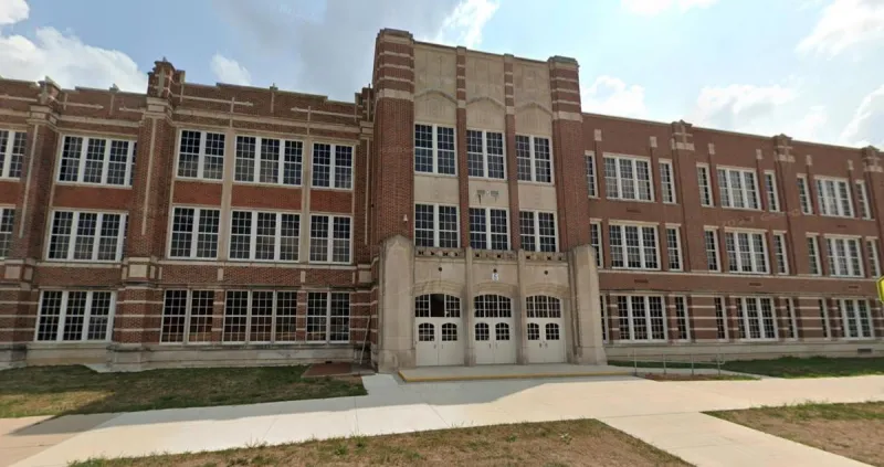 Austin HS Lockdown Prompted by Student In Crisis With Knife Ends