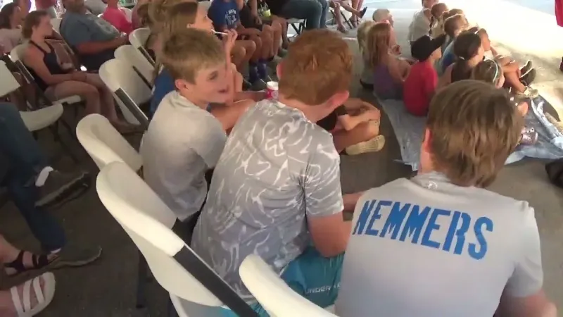 Mixed Nuts comedy show at Belgrade's August Fest (VIDEO)