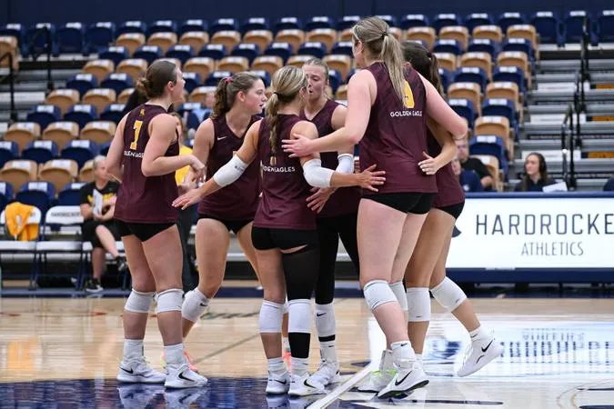 Minnesota Crookston Volleyball Loses Pair on Saturday Afternoon in Rapid City