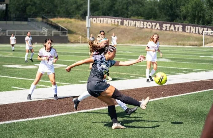 Mustang soccer battles to a tie against Upper Iowa