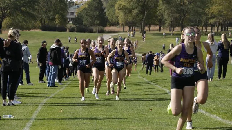 Minnesota State Cross Country begins 2026 campaign at Augustana Twilight