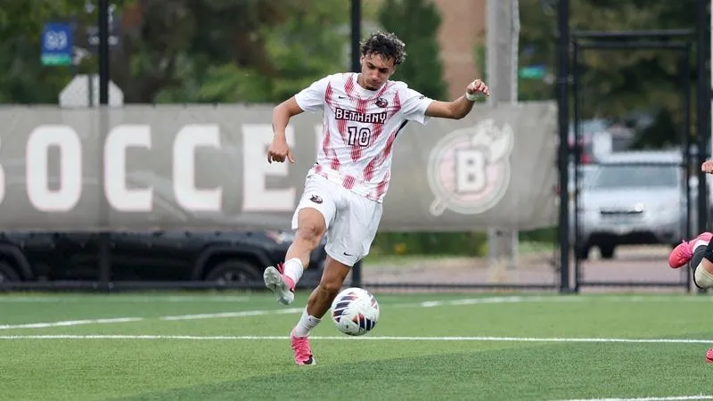 Men's Soccer Blanked at Carleton
