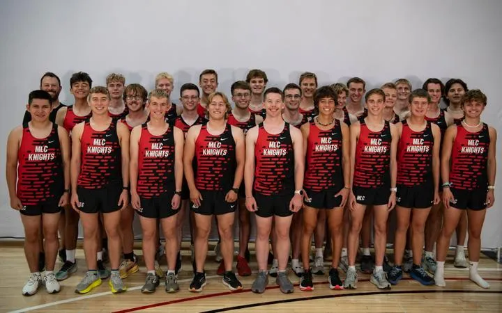Newcomers spur men's cross country to fourth-place finish at River Town Invitational