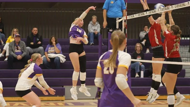 Wildcats drop season opening matches in Iowa