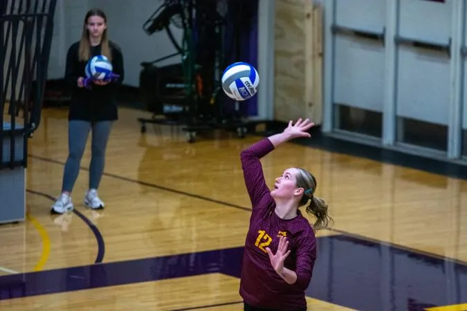 Cougars Come Up Short in Five-Set Battle with St. Mary's