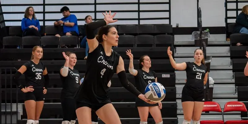 Polars Drop Season Opener to Saint Mary's