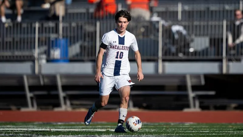 Men's Soccer: Albright Strikes Again to Lift No. 13 Macalester Past No. 25 Luther