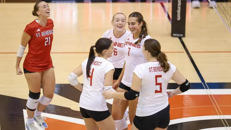 One Up, One Down for Volleyball at Grinnell