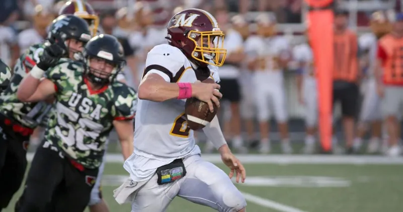 Chippewa Falls football pulls away from Menomonie