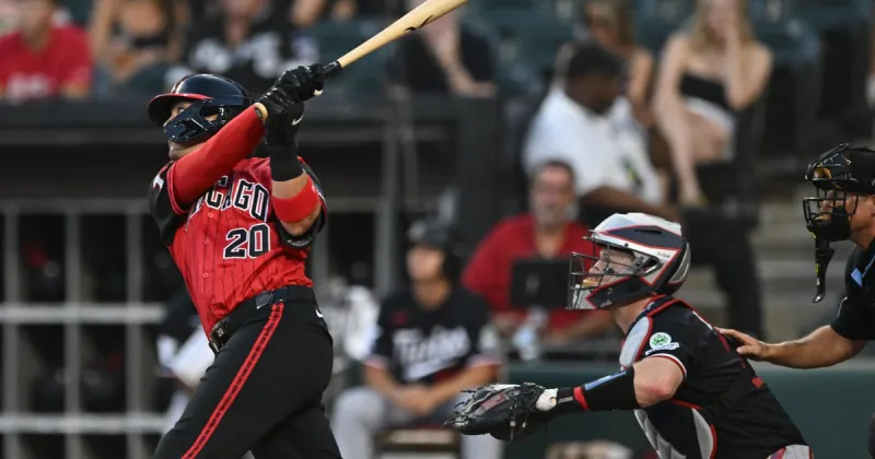 Colson Montgomery hits a 2-run homer as the White Sox knock off the Twins 4-1