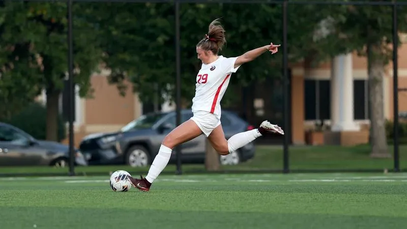 Women's Soccer Loses Season Opener at Hamline