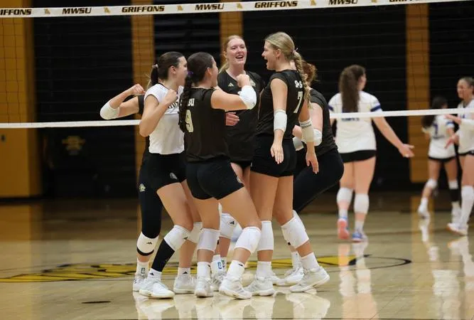 No. 10 Mustangs conclude weekend with sweep of OCU