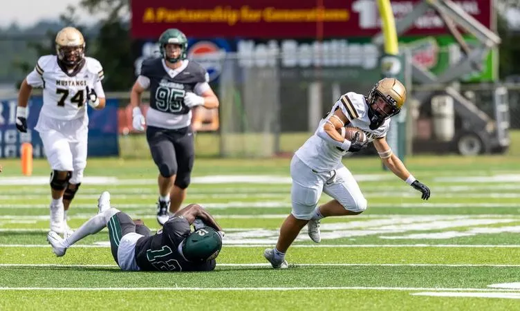 Mustangs open NSIC play with shutout setback to Beavers