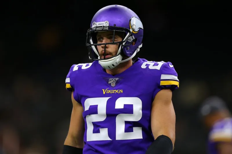 UPDATE: Not Done Yet, Harrison Smith Returns to Vikings [GALLERY]