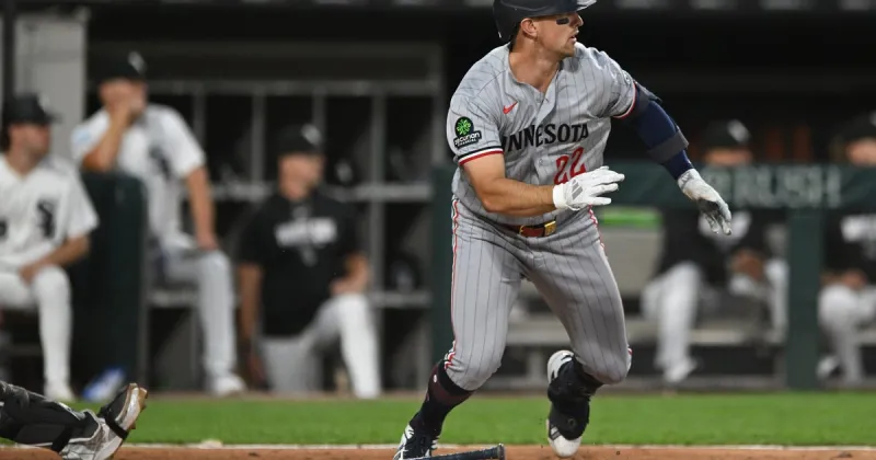 White Sox fall to Twins 6-4 after Ryan Jeffers hits a three-run home run