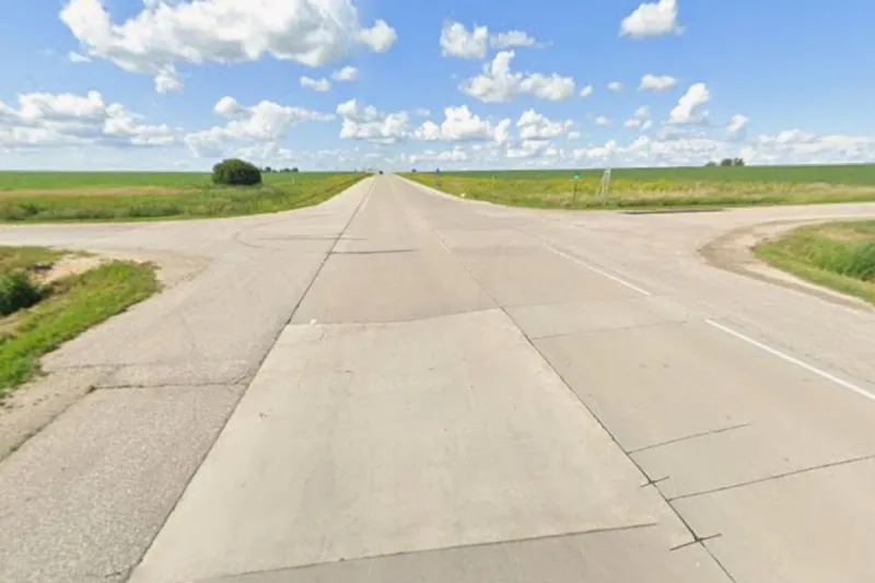 Unrestrained Child Among 3 People Hurt in Crash Near Dodge Center