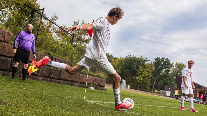 Monette Named MIAC Athlete of the Week