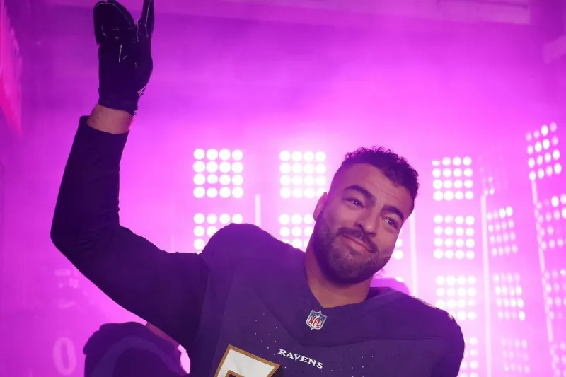 This New Minnesota Viking Is Looking For 'Must Try Food Spots'
