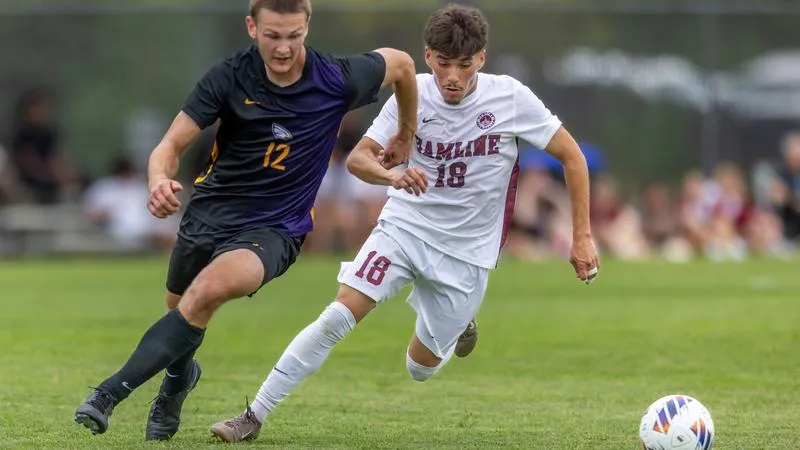 Hamline's Strong Start Powers 3-2 Win Over Northwestern-St. Paul