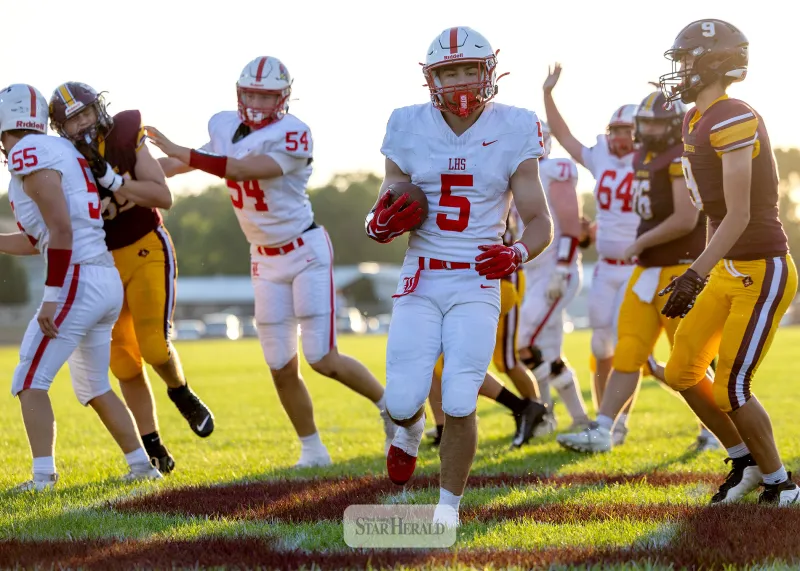 Cardinals fly past Buccaneers 41-0