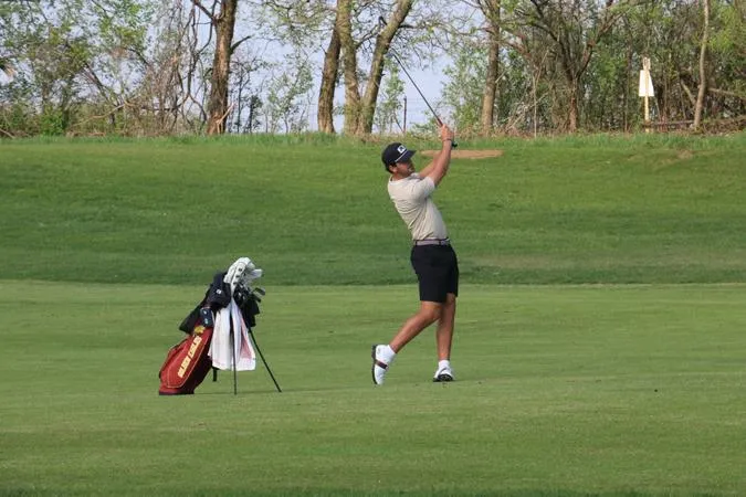 Minnesota Crookston Men's Golf Finishes 11th Out of 20 Teams at The Mule