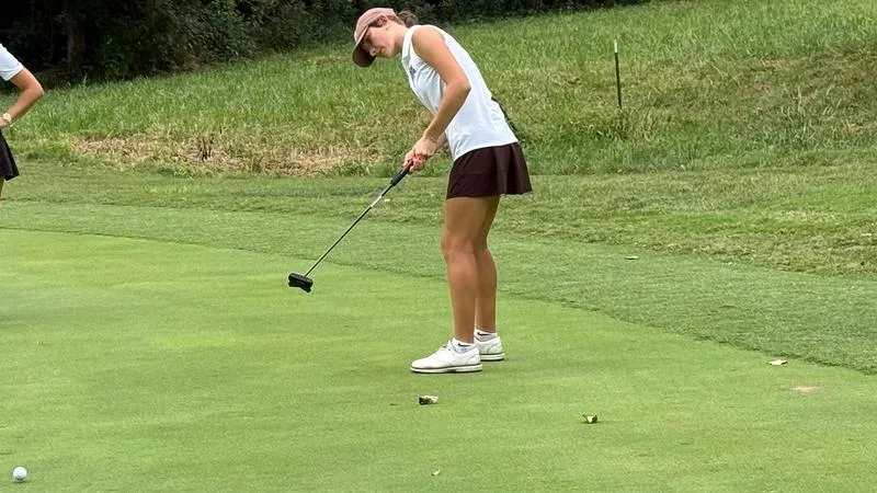 Bronson sets two team records to place seventh in opening tournament; Mustangs finish 14th