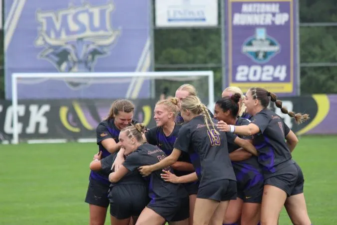 No. 5 Mavericks to open conference slate at home versus Beavers and Marauders